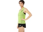 Asics camiseta actibreeze mujer peligro verde fresca y cómoda - Image 3