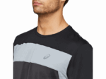 Asics camiseta corta carrera hombre gris grafito negro alto rendimiento - Image 4