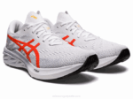 Asics dinablasto 3 zapatillas blancas y rojas - Image 2