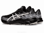 Asics dinablasto zapatillas deportivas blanco negro para running - Image 2