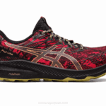 Asics Fuji Lite 3 Zapatillas Rojo Eléctrico y Negro