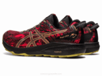 Asics Fuji Lite 3 Zapatillas Rojo Eléctrico y Negro - Image 3