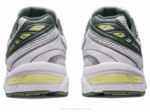Asics gel 1130 Zapatillas blancas y amarillas deportivas - Image 5