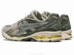 Asics Gel Kayano 14 Zapatillas Gris Oliva Plata Rendimiento - Image 3