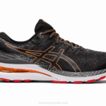 Asics Gel Kayano 28 Zapatillas Negro Gris Arcilla Confort y Estilo