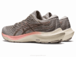 Asics Gel Kayano Lite 3 Zapatillas Gris Ostra Rosa Helado Comodidad y Estilo - Image 3