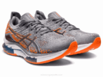 Asics Gel Kinsei 2LVJ600 Zapatillas Roca Naranja Impactante - Image 2