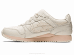 Asics Gel-Lyte III OG Crema Bisque Estilo y Comodidad - Image 4