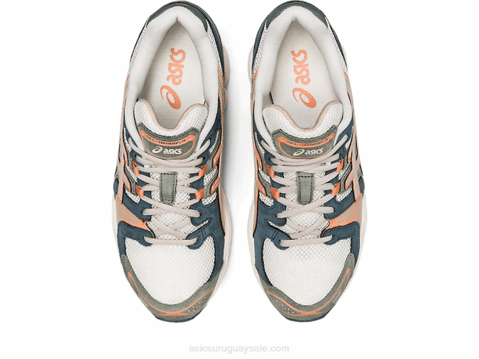 Asics gel-nimbus 9 deportivas crema gris pluma confort y estilo - Image 6