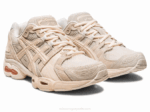 Asics Gel Nimbus 9 Zapatillas Avena Melocotón Comodidad y Estilo - Image 2