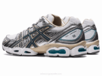 Asics Gel Nimbus 9 Zapatillas Blancas y Grises Acero - Image 3