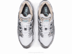 Asics Gel Nimbus 9 Zapatillas Blancas y Grises Acero - Image 6