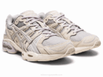 Asics Gel Nimbus 9 Zapatillas Gris Ostra Abedul Confort y Estilo - Image 2
