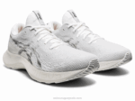 Asics Gel Nimbus Lite 3 Zapatillas Blancas y Negras - Image 2