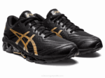 Asics Gel Quantum 360 VII Zapatillas Negras y Doradas - Image 2