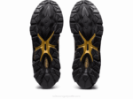 Asics Gel Quantum 360 VII Zapatillas Negras y Doradas - Image 7