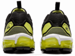Asics Gel Quantum 90 3 Zapatillas Negras y Plateadas para Niños - Image 3
