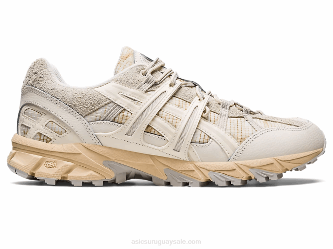 Asics Gel Sonoma 15 50 Zapatillas Crema Avena Comodidad y Estilo - Image 1