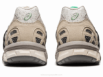 Asics Gel Sonoma 15 50 Zapatillas Gris Ostra y Crema - Image 5