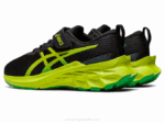 Asics Novablast 2 Zapatillas Preschool Ralladura Lima Negra - Image 3