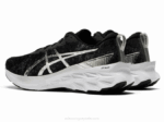 Asics Novablast 2 Zapatillas Running Gris Plata - Image 3