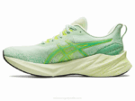 Asics Novablast 3 Calzado Deportivo Susurro Verde Cilantro - Image 4
