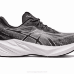 Asics Novablast 3 Zapatillas Blanco Negro Rendimiento Deportivo