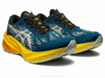 Asics Novablast 3tr Zapatillas Baño Natural Amarillo Dorado - Image 2