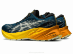Asics Novablast 3tr Zapatillas Baño Natural Amarillo Dorado - Image 3