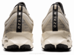 Asics Novablast Zapatillas Grises Comodidad y Estilo - Image 4