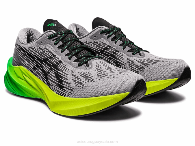 Asics Novablasto 3 Zapatillas de Correr Yeso Negro - Image 2