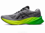 Asics Novablasto 3 Zapatillas de Correr Yeso Negro - Image 4