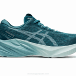 Asics novablasto 3 zapatillas de running pino brumoso azul humo