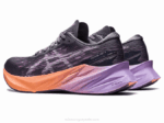 Asics Novablasto 3 Zapatillas Metrópolis Violeta Crepuscular - Image 3