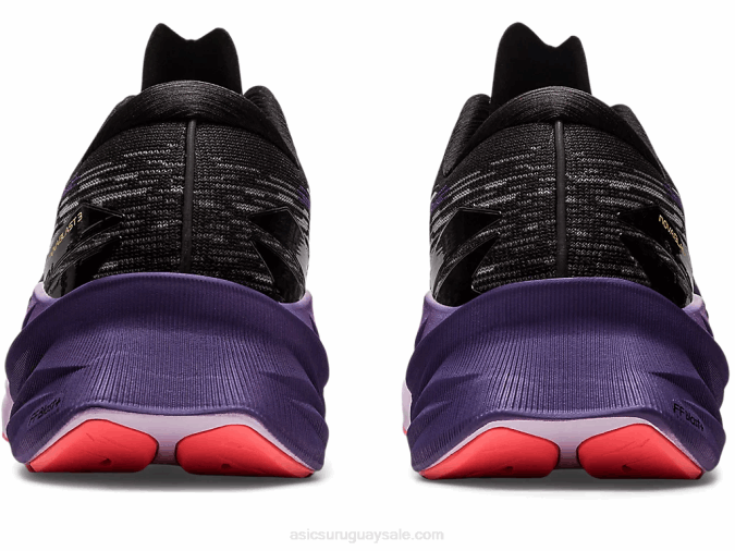 Asics Novablasto 3 Zapatillas Negro Púrpura Polvoriento Confort y Estilo - Image 5