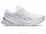 Asics Novablasto 3 Zapatillas Running Blanco Gris Piedmont
