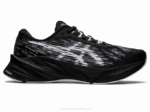 Asics Novablasto 3 Zapatillas Running Blanco Negro Elite
