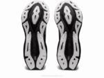 Asics Novablasto 3 Zapatillas Running Blanco Negro Elite - Image 7