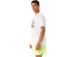Asics playera gráfica de manga corta blanca para hombre - Image 3