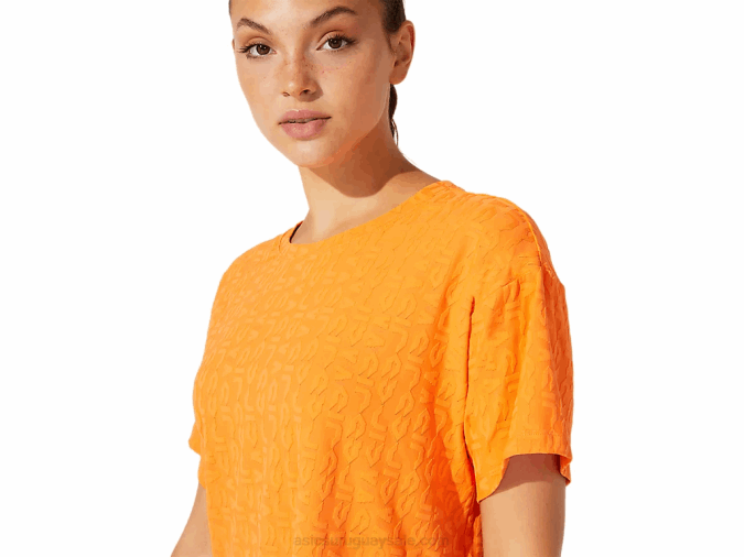 Asics playera recortada mujer jacquard durazno sol con logo - Image 2