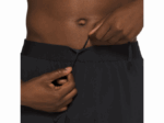 Asics shorts de rendimiento negro 5 pulgadas para hombre - Image 3
