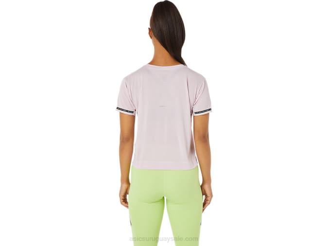 Asics top corto de carrera mujer rosa ligero y cómodo - Image 2