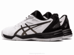 Asics Upcourt 5 Zapatillas Blanco Bronce Deportivas Trendy - Image 3