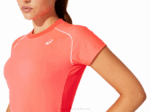 Camiseta Asics Diva Rosa con Ribetes Elegantes para Mujer - Image 2