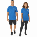 Camiseta Asics Rayas Amanecer Lago Estilo y Comodidad