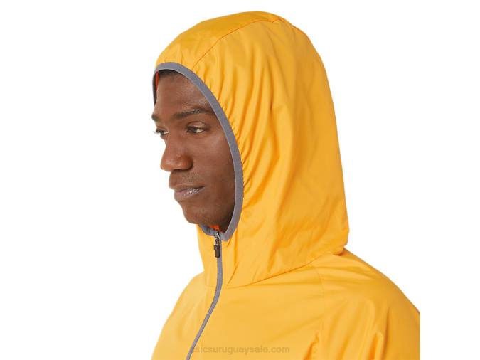 Chaqueta Plegable Asics Hombre Ámbar Metropolis Ideal para Actividades al Aire Libre - Image 4