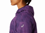 Chaqueta Plegable Asics Mujer Estampado Digital Uvas - Image 3
