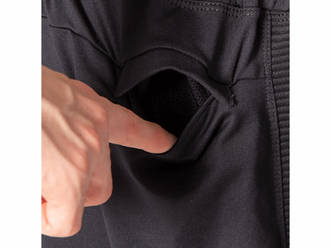 Pantalón cónico de polar Thermopolis Asics negro para hombre rendimiento cómodo y ligero - Image 8
