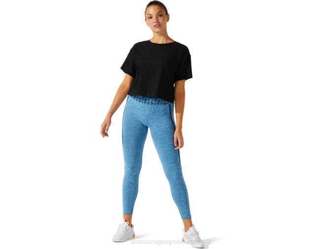 Playera recortada Asics jacquard logo rendimiento negro mujer - Image 2